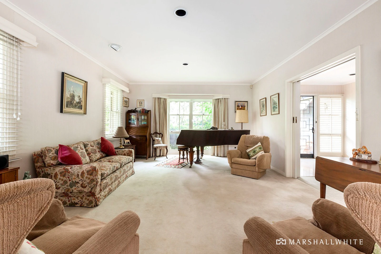 2 Avenue Athol, Canterbury, VIC