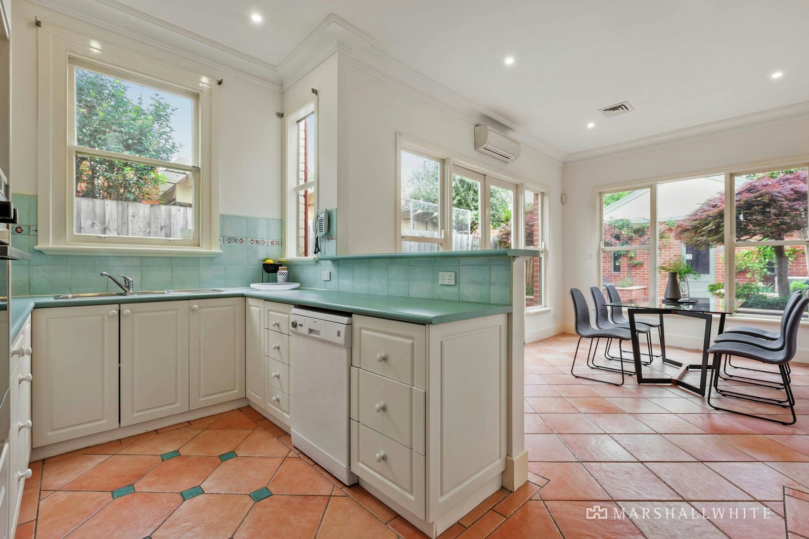 30 Harts Parade, Hawthorn East, VIC