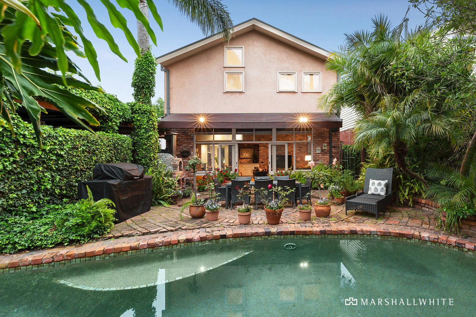 17 Dixon Street, Malvern, VIC