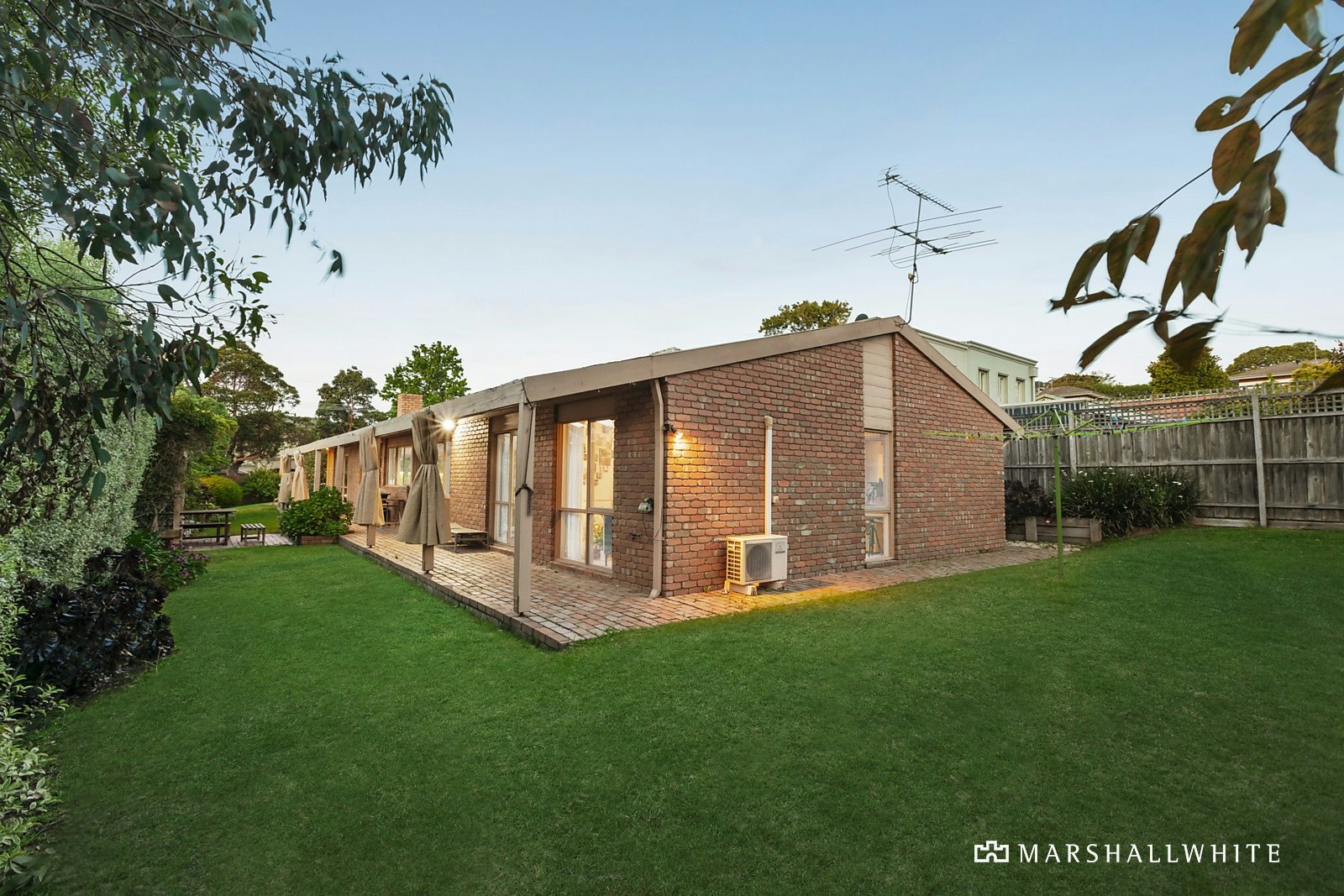 2 Pleasant Avenue, Kew, VIC