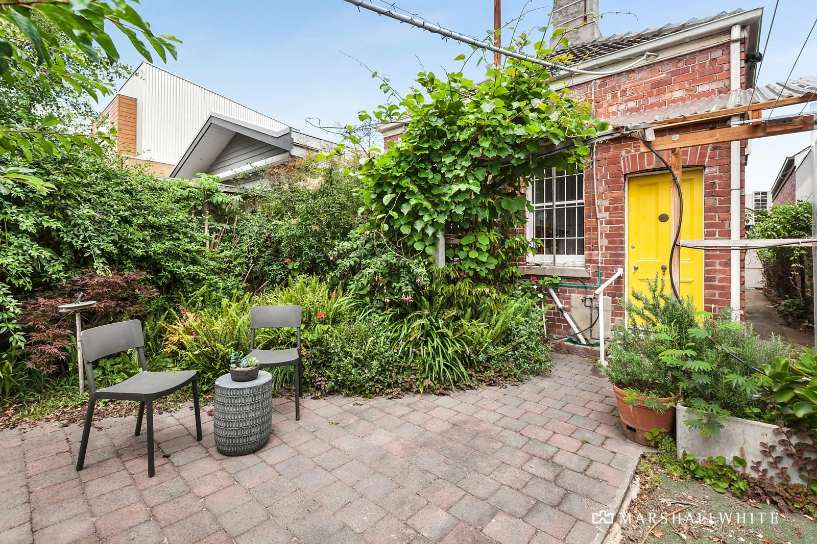 17 Dinsdale Street, Albert Park, VIC