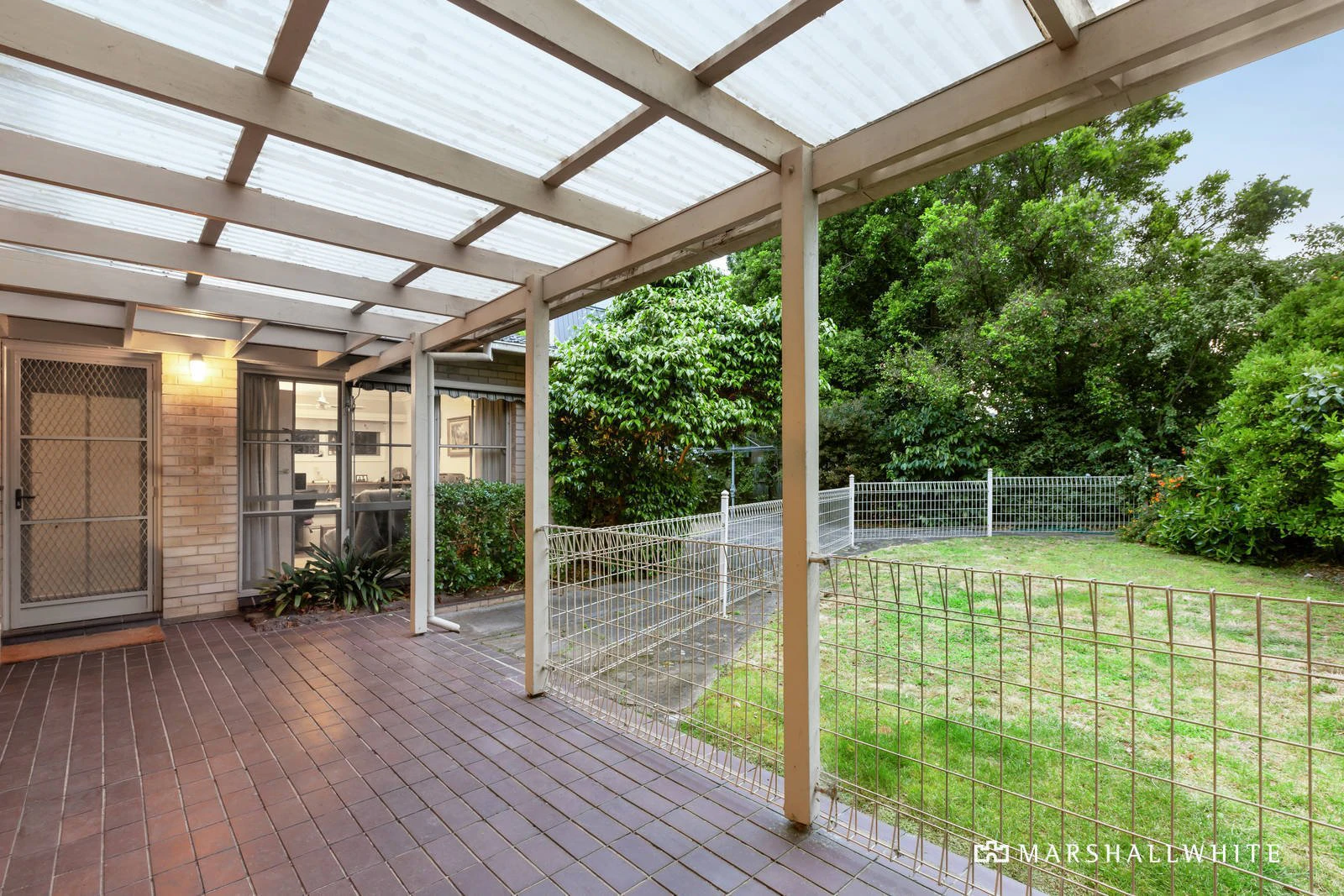 2 Avenue Athol, Canterbury, VIC