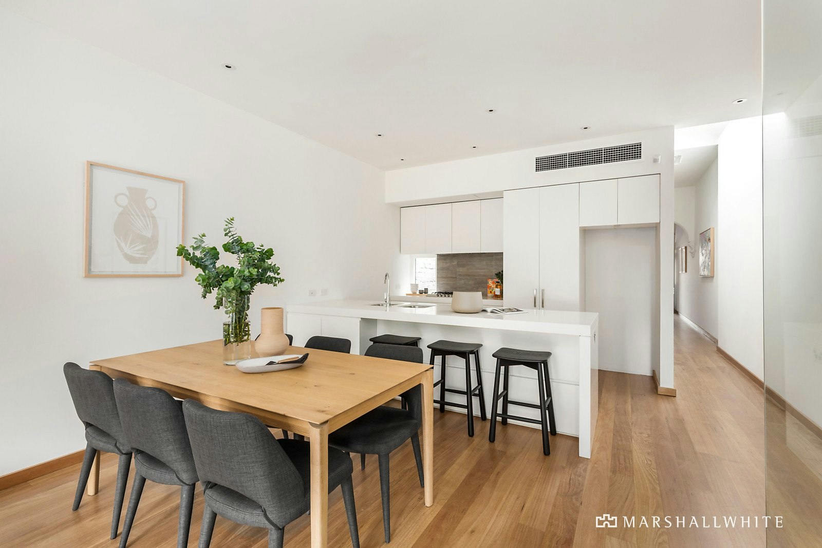 154 Mills Street, Albert Park, VIC