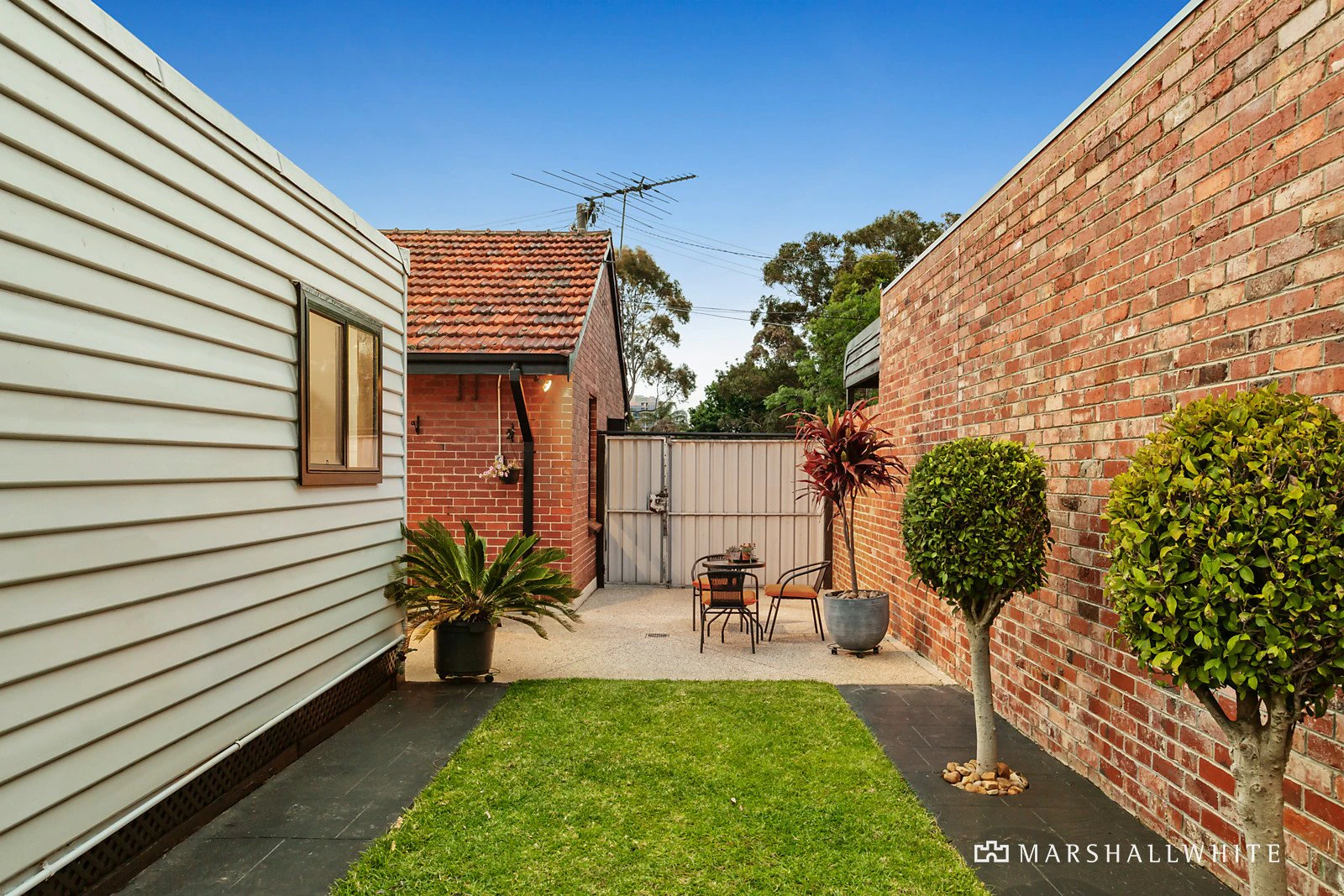 42 Gellibrand Road, Port Melbourne, VIC
