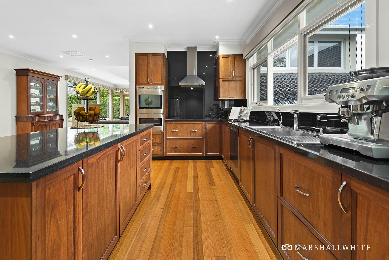 8 Burton Street, Balwyn North, VIC