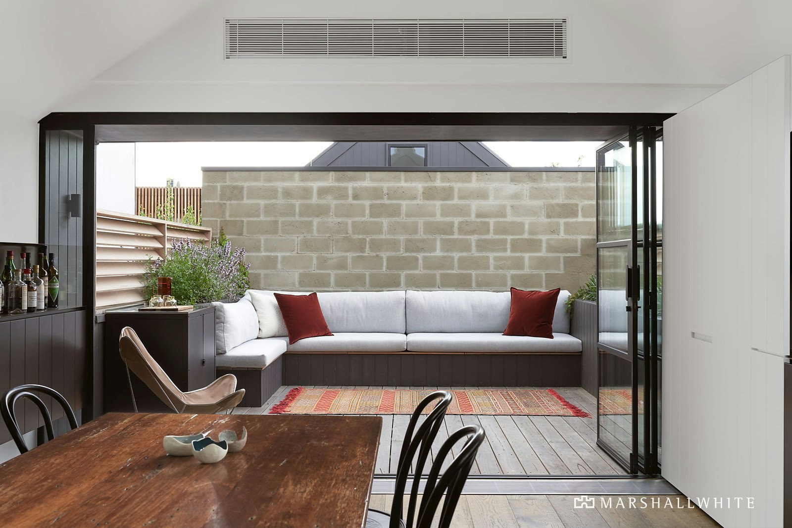 1 Faussett Lane, Albert Park, VIC