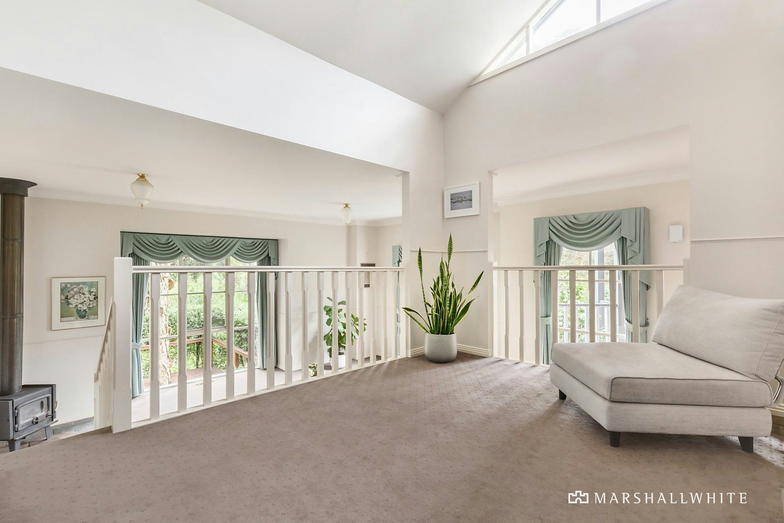 5 Alastair Court, Surrey Hills, VIC