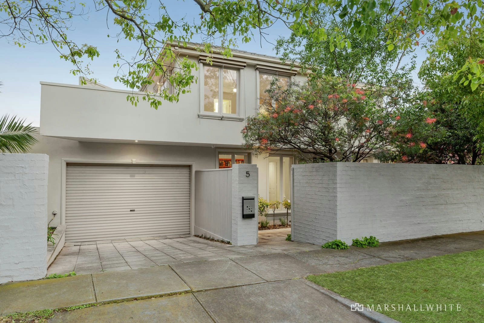 5 Orange Grove, Camberwell, VIC