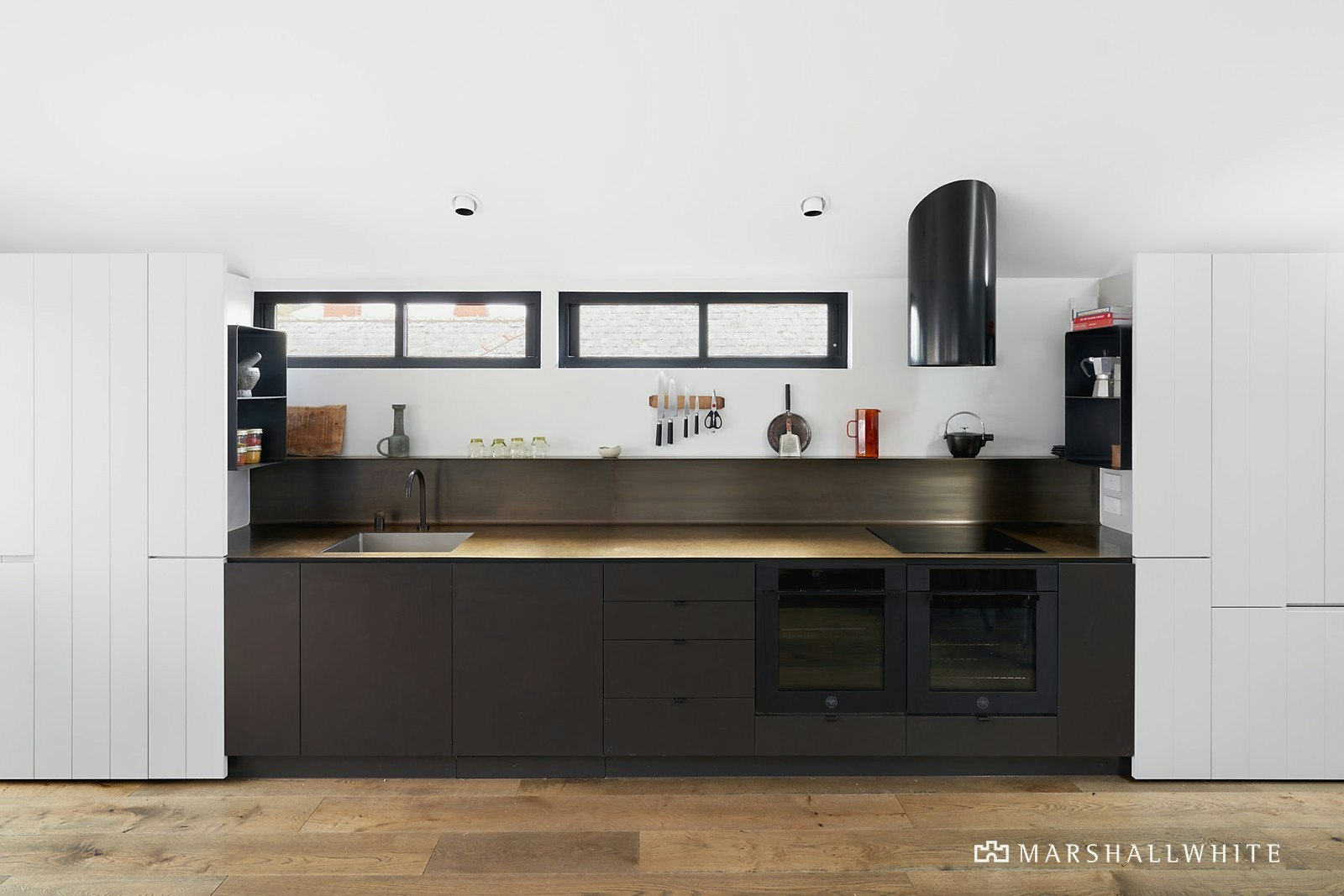 1 Faussett Lane, Albert Park, VIC