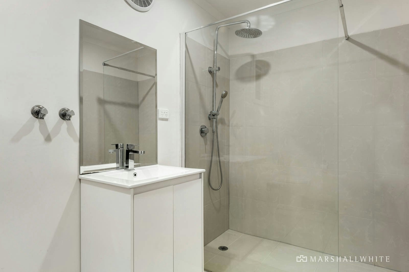 20 Melrose Street, Mont Albert North, VIC