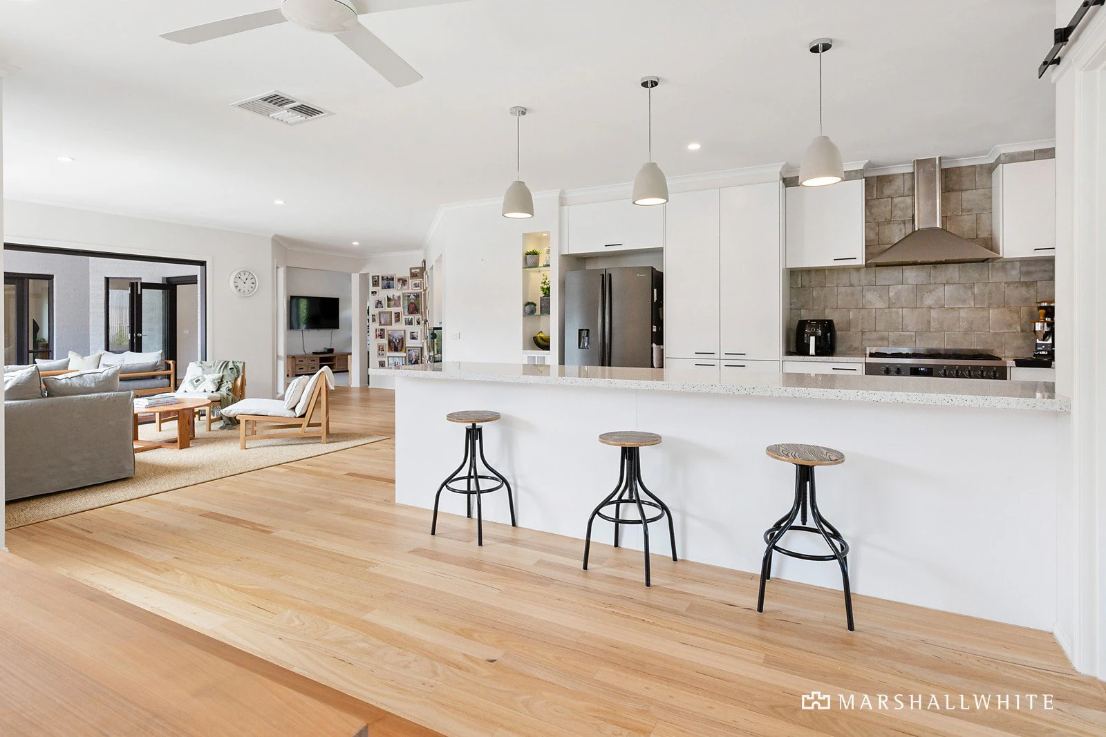 8 Park Avenue, Mornington, VIC