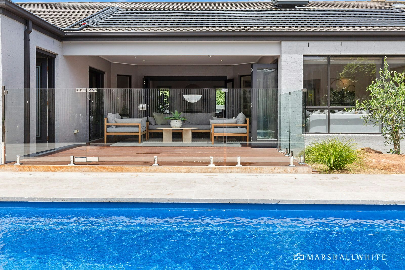 8 Park Avenue, Mornington, VIC