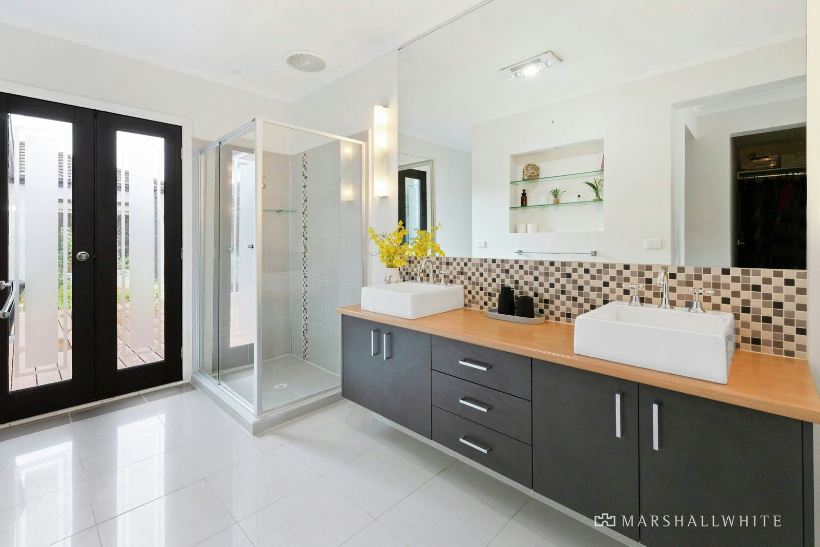 8 Park Avenue, Mornington, VIC