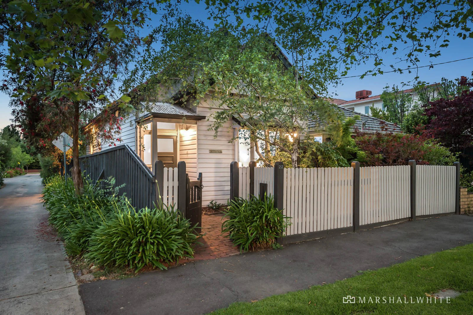 22 Cressy Street, Malvern, VIC