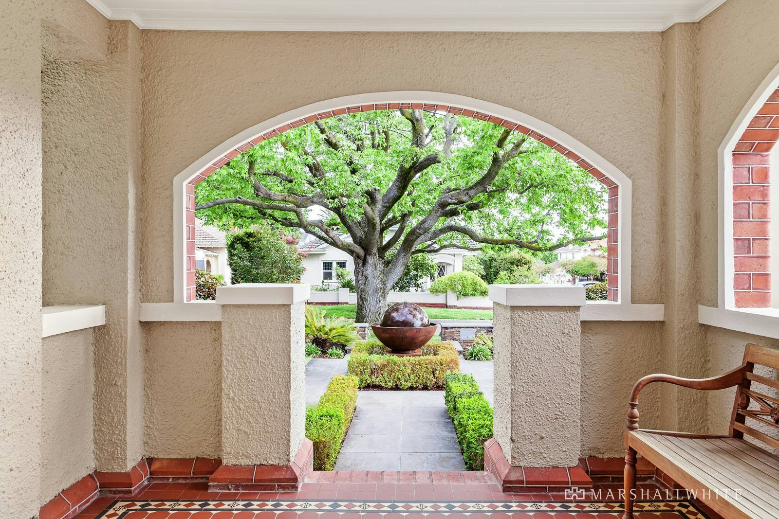 1 Heatherleigh Place, Malvern East, VIC