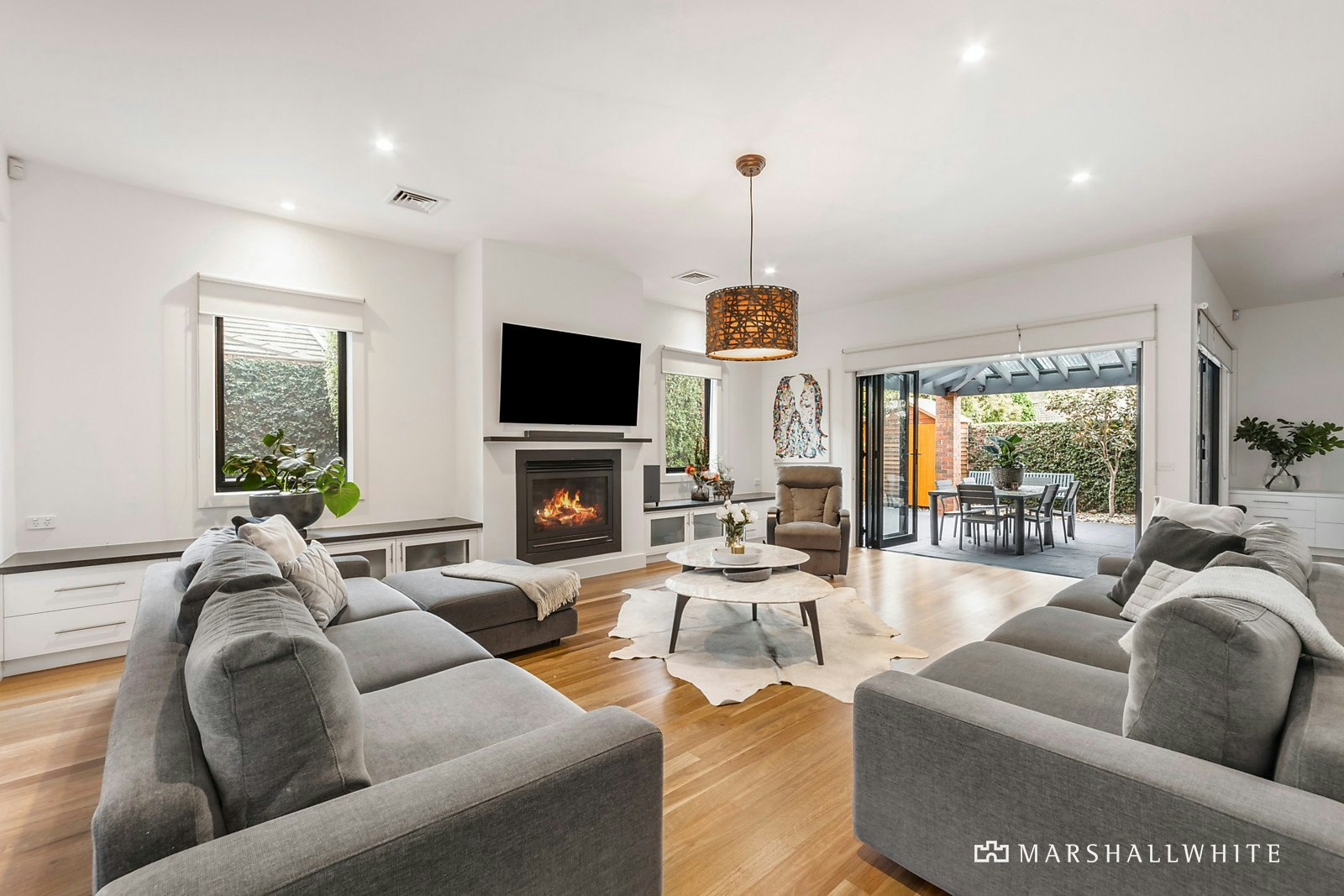 2B Glenvale Road, Glen Iris, VIC