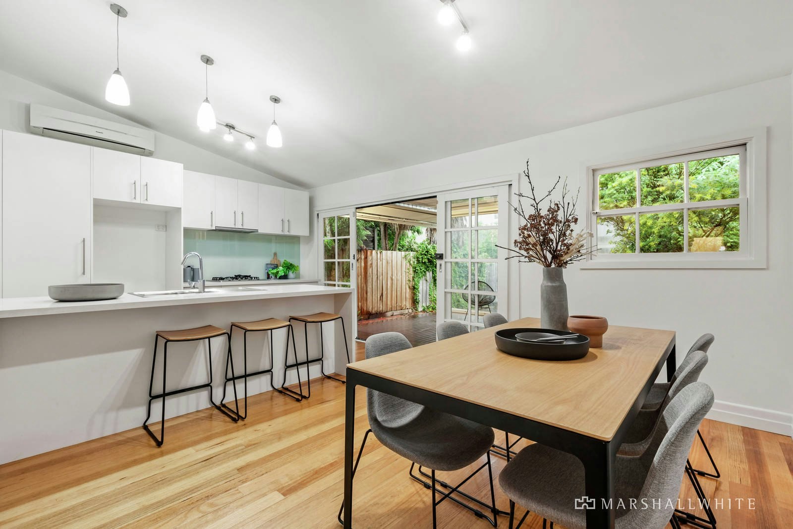 136 Wellington Street, Kew, VIC