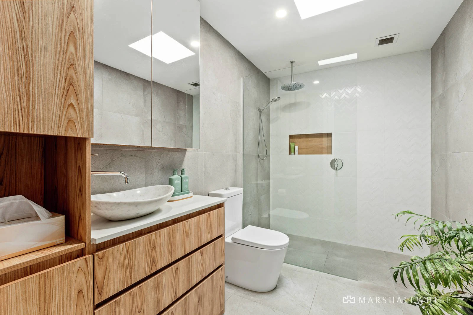 204/4 Littlewood Street, Hampton, VIC