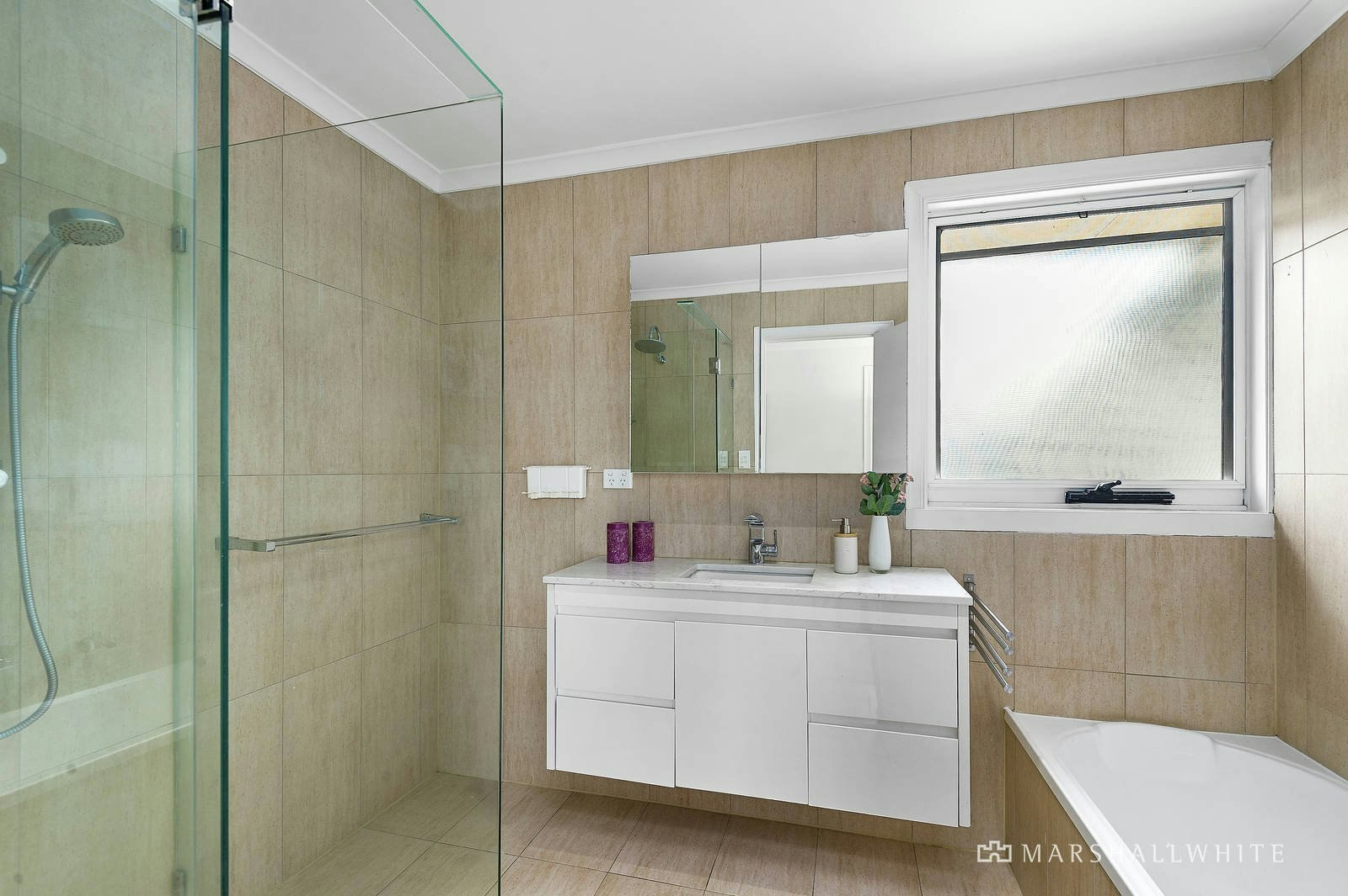 16 Buchanan Avenue, Balwyn North, VIC