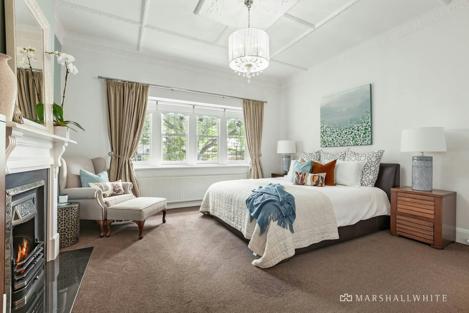 1 Heatherleigh Place, Malvern East, VIC