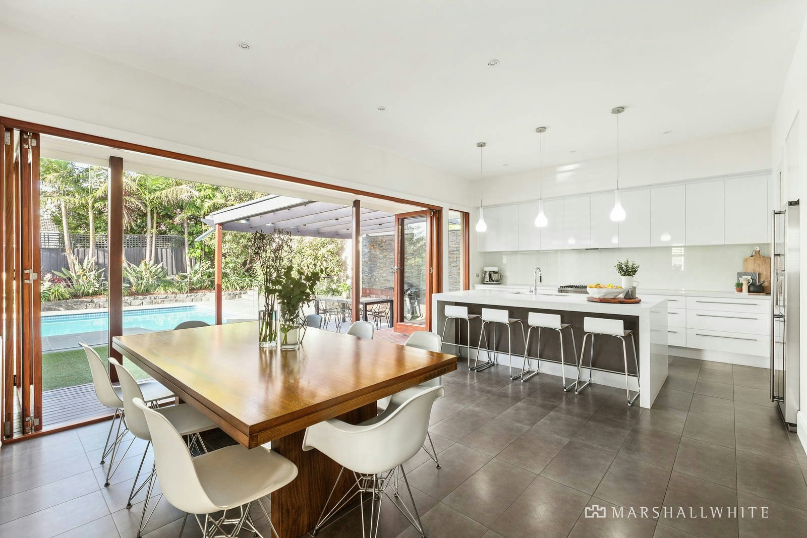 1 Heatherleigh Place, Malvern East, VIC