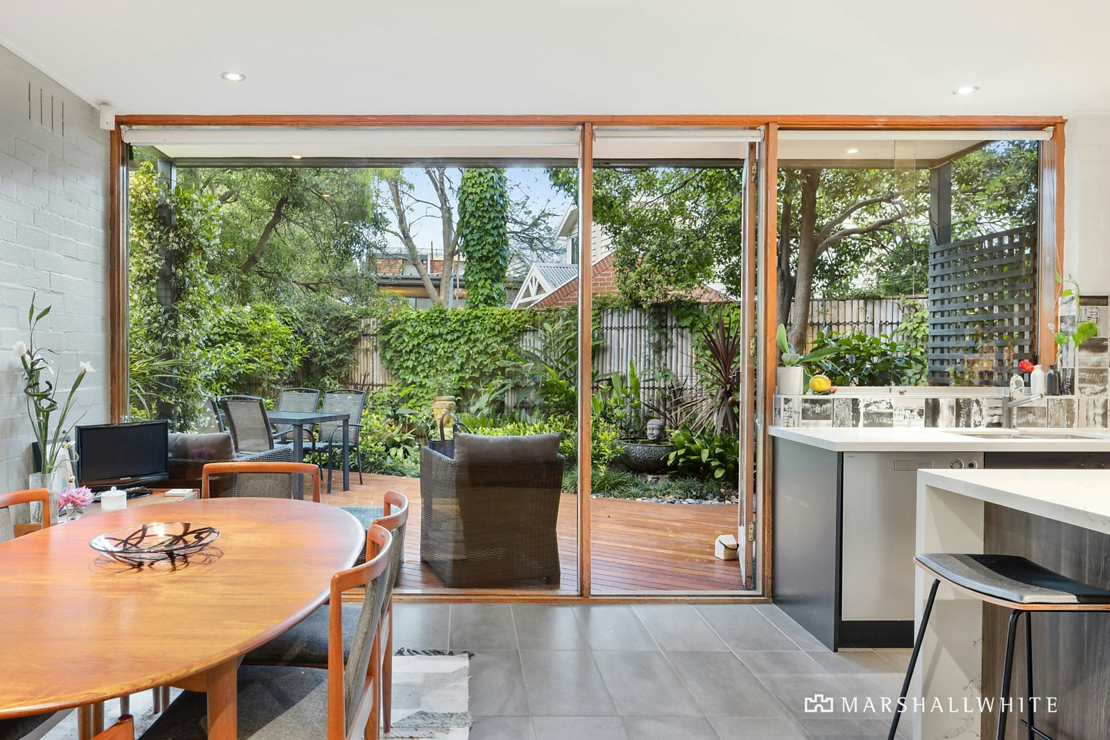2/37A Canterbury Road, Toorak, VIC