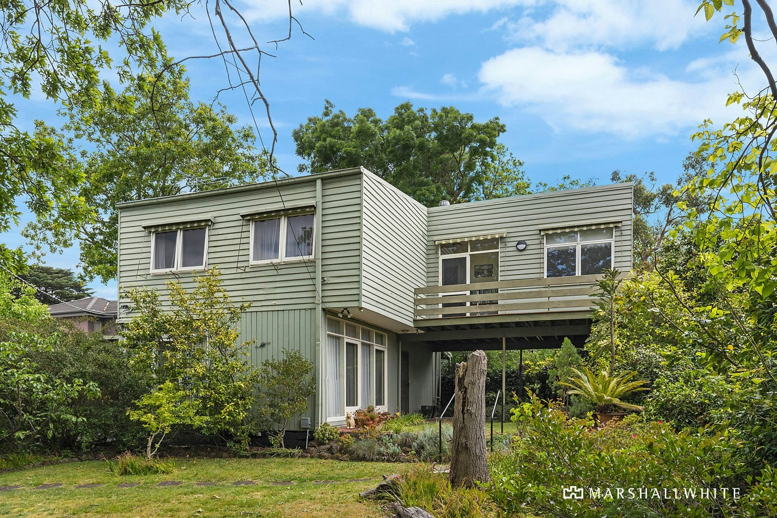 18 Relowe Crescent, Balwyn, VIC