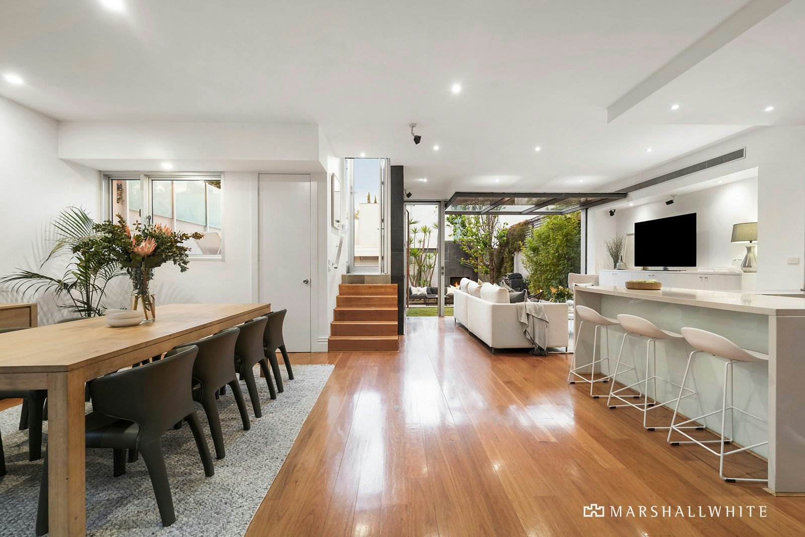 110 Merton Street, Albert Park, VIC