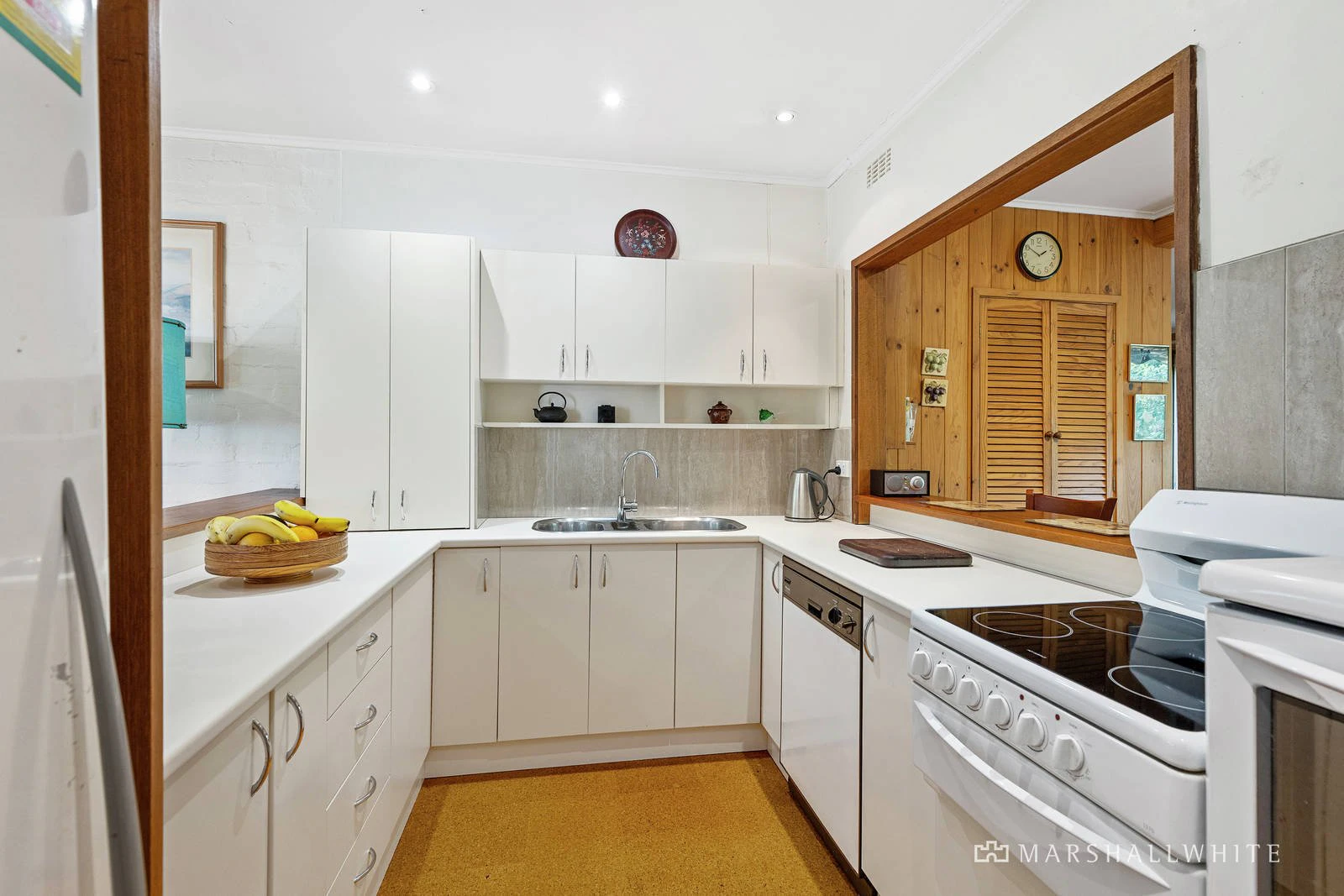 18 Relowe Crescent, Balwyn, VIC