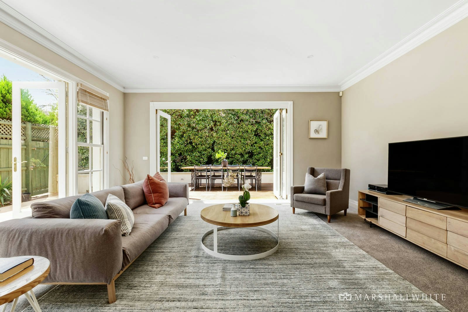 8 Esplanade Avenue, Brighton, VIC