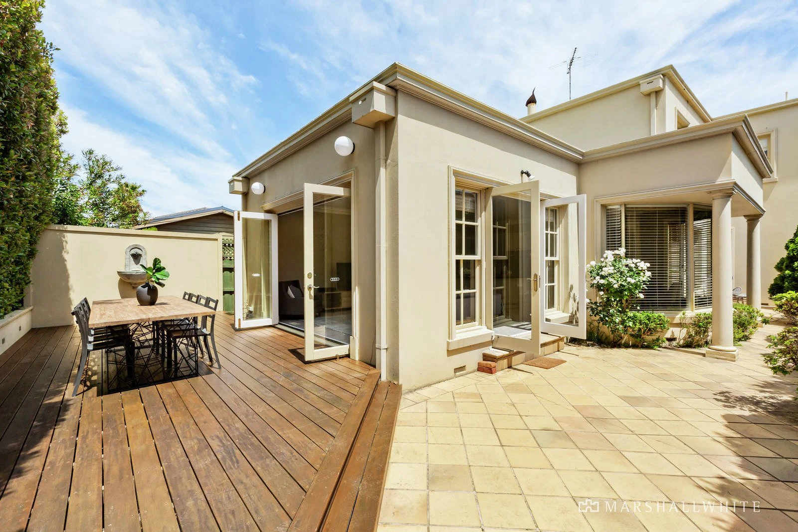 8 Esplanade Avenue, Brighton, VIC