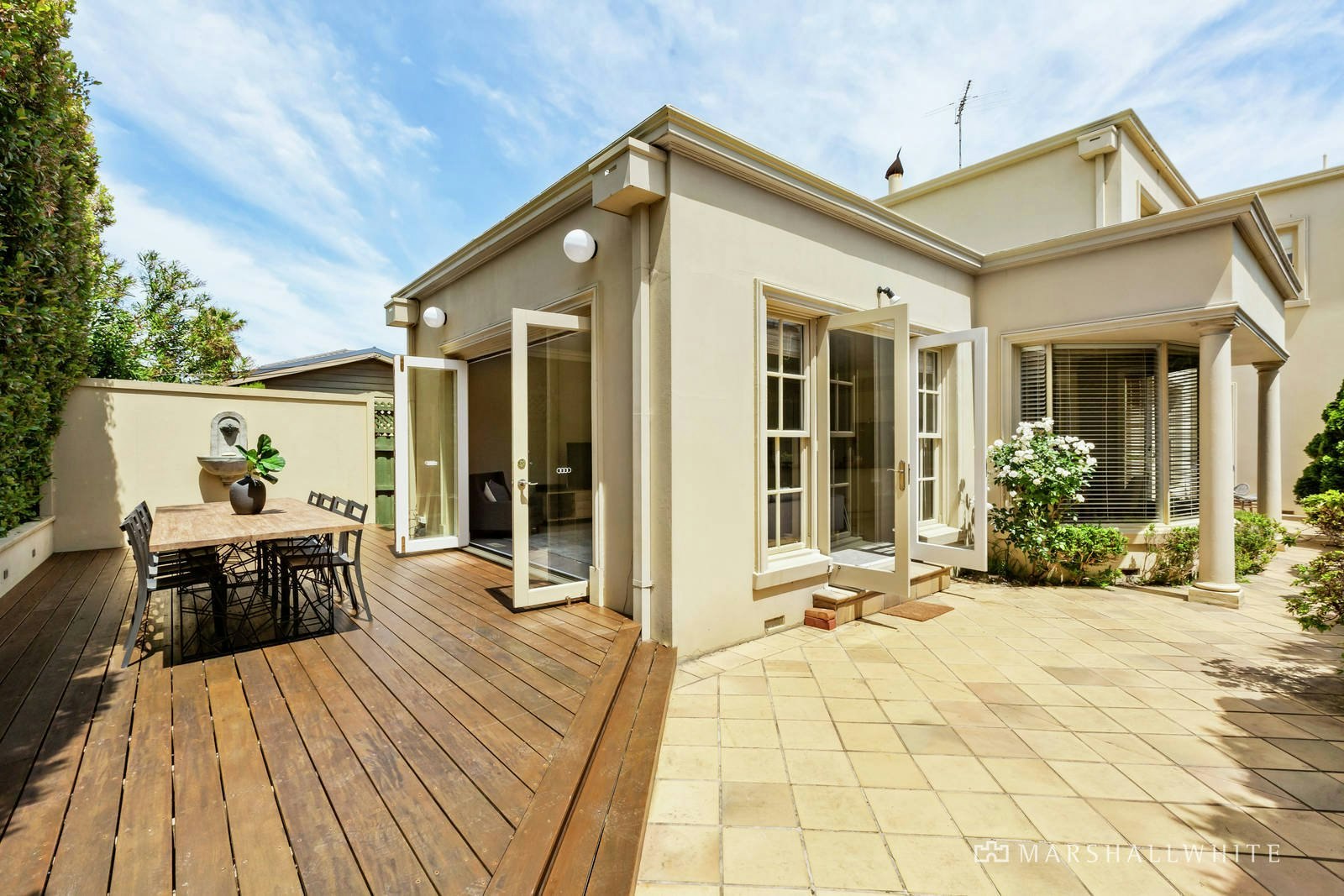 8 Esplanade Avenue, Brighton, VIC