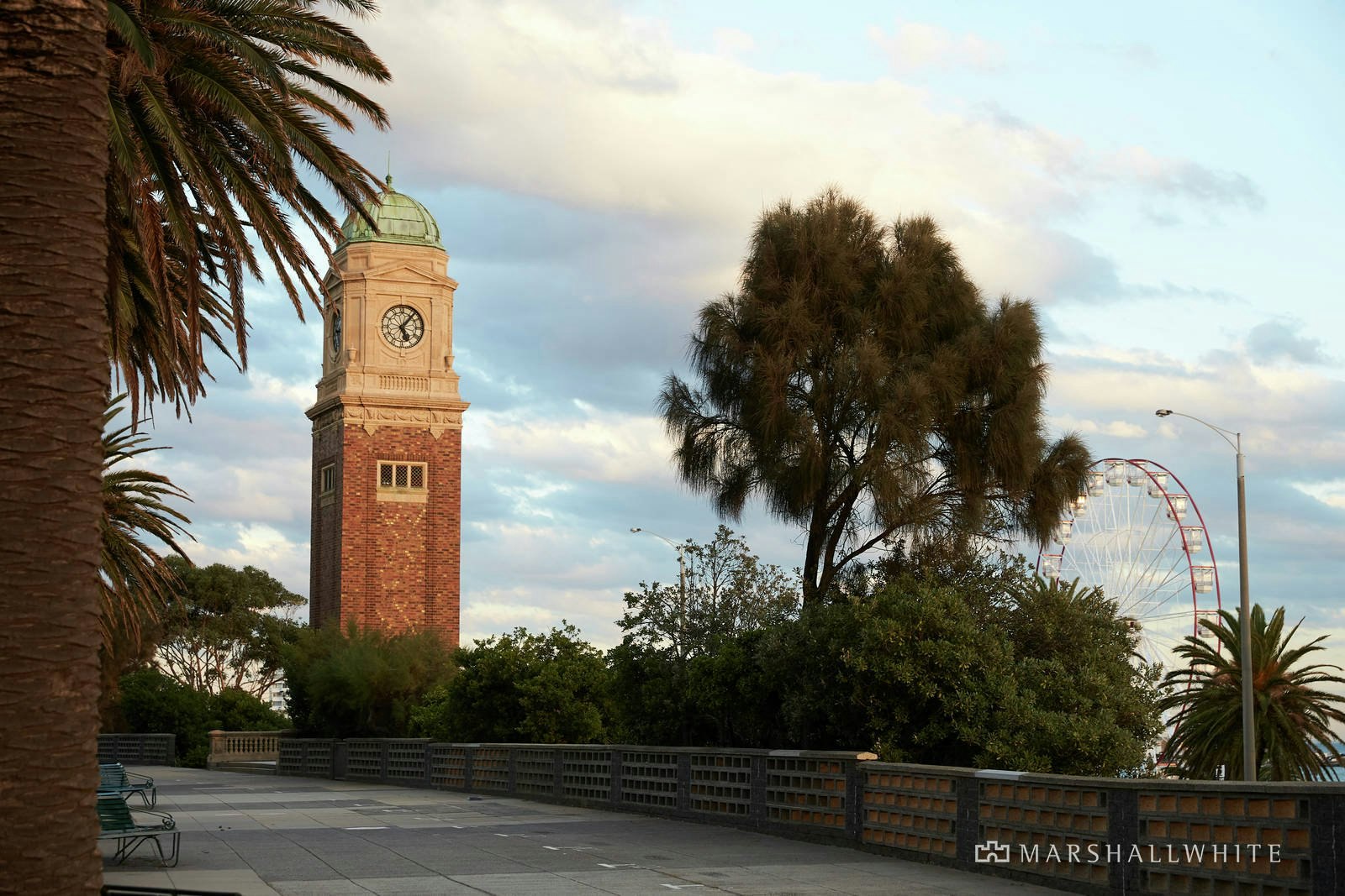 2/23 The Esplanade, St Kilda, VIC