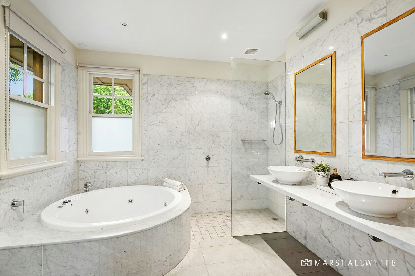 27 Glenroy Road, Hawthorn, VIC