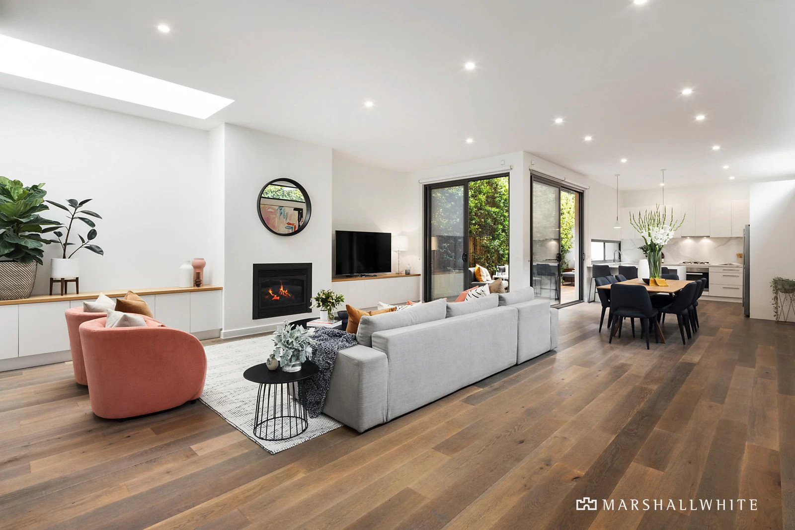 16a Gladstone Street, Kew, VIC