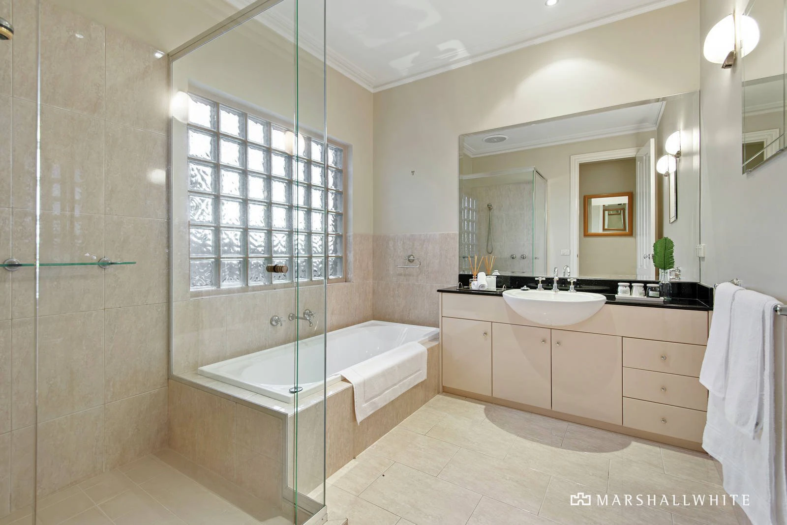 1 Maughan Parade, Balwyn North, VIC