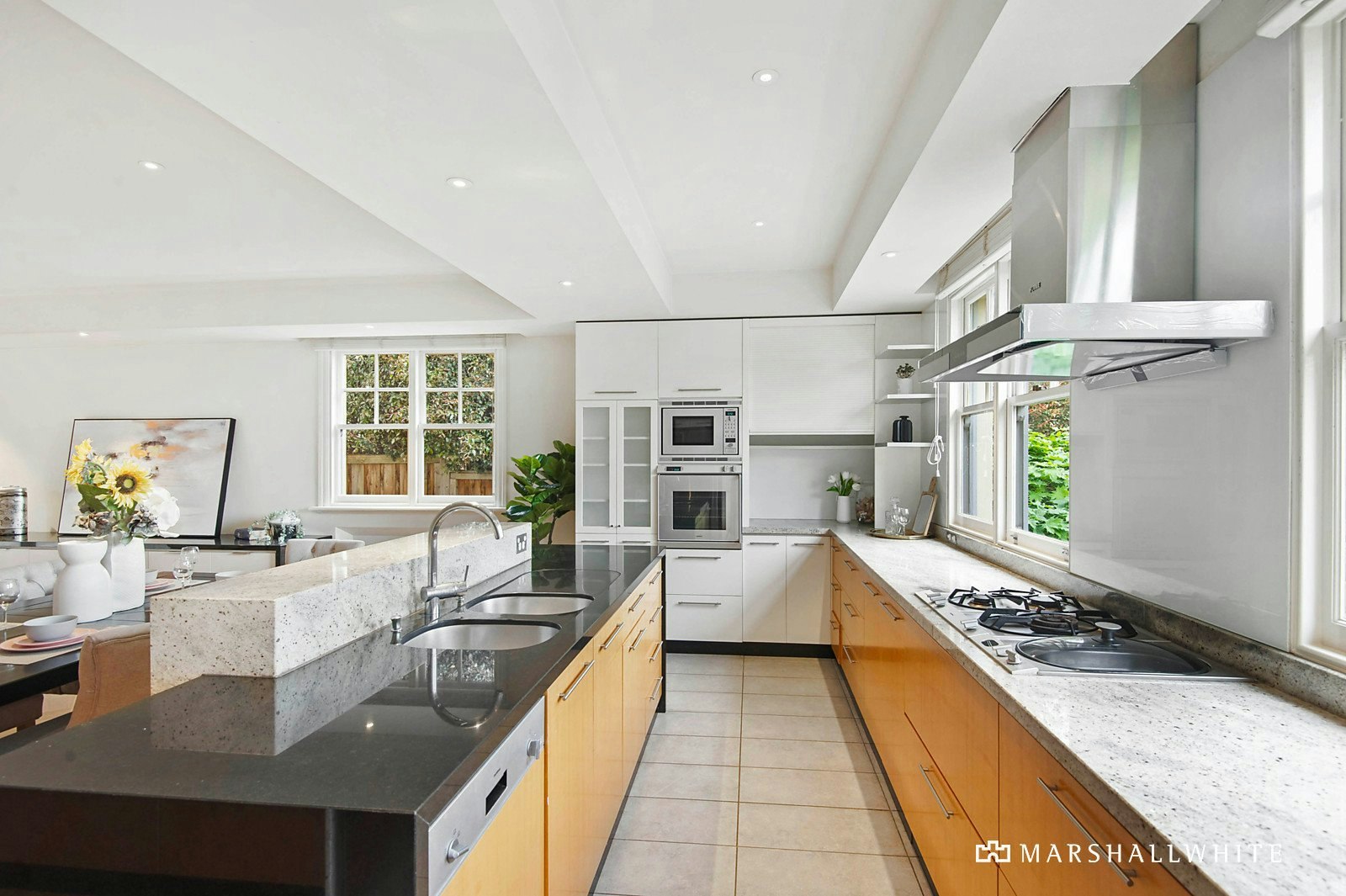 27 Glenroy Road, Hawthorn, VIC