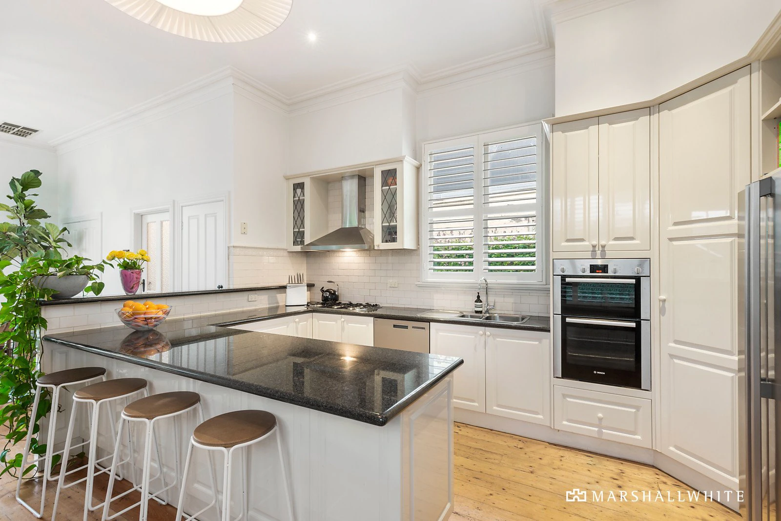 54 Emo Road, Malvern East, VIC