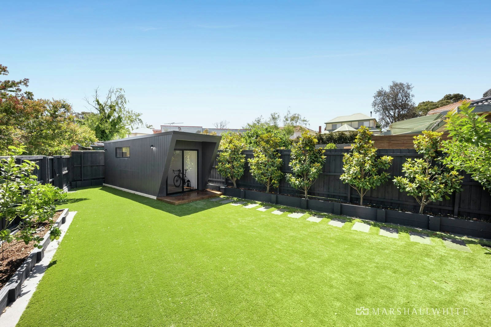 3 Austin Road, Hampton, VIC
