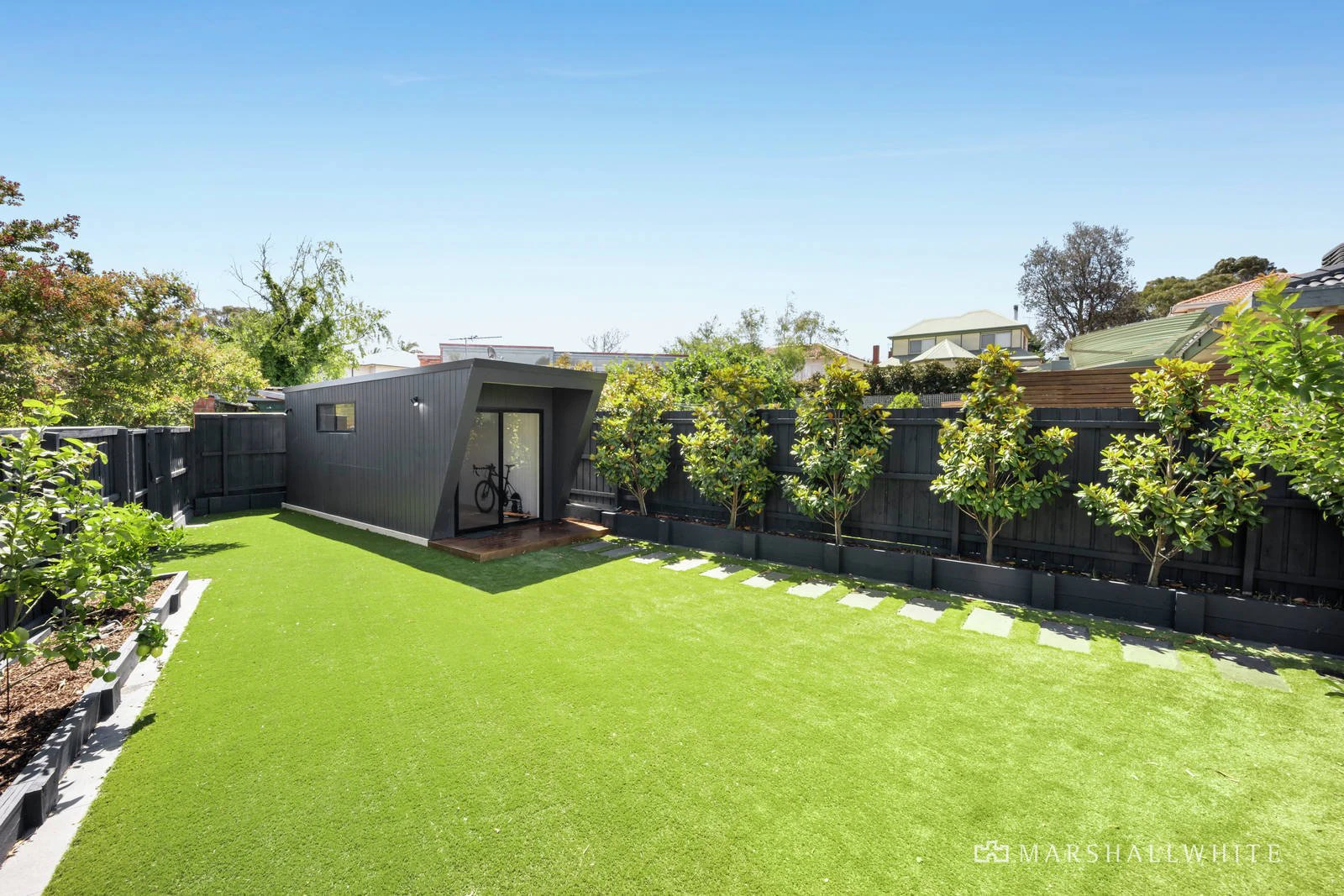 3 Austin Road, Hampton, VIC