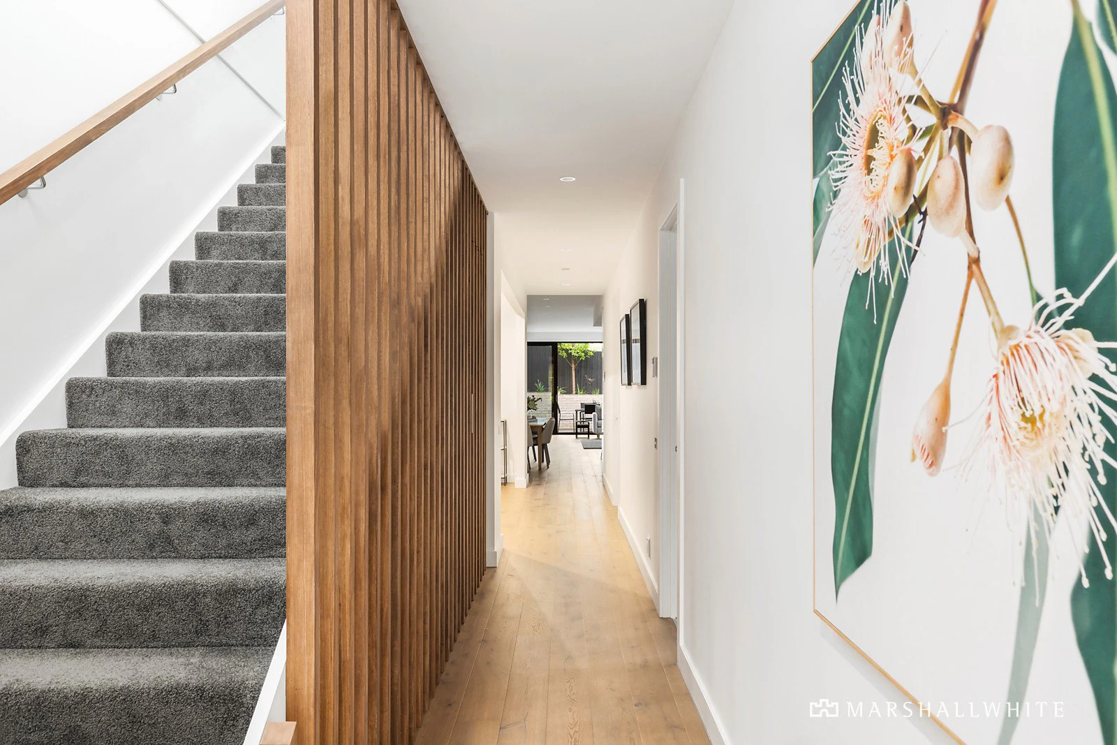8 Sherwood Road, Surrey Hills, VIC