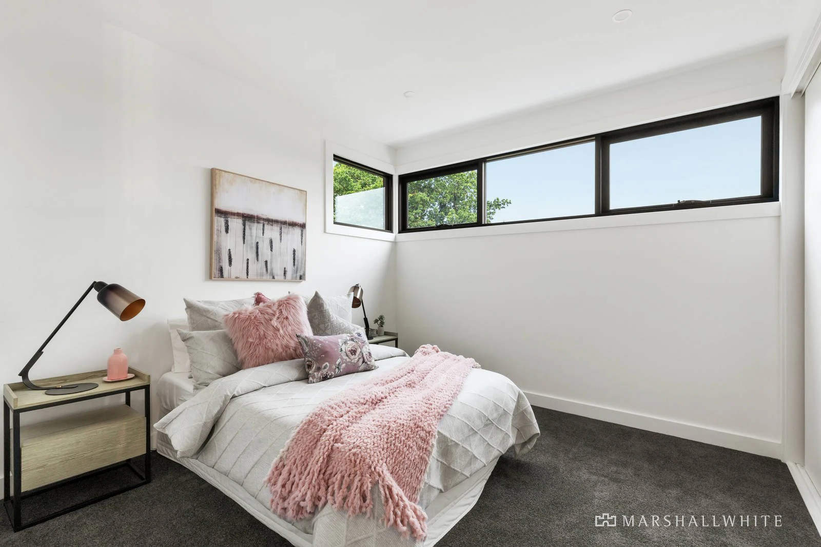 8 Sherwood Road, Surrey Hills, VIC