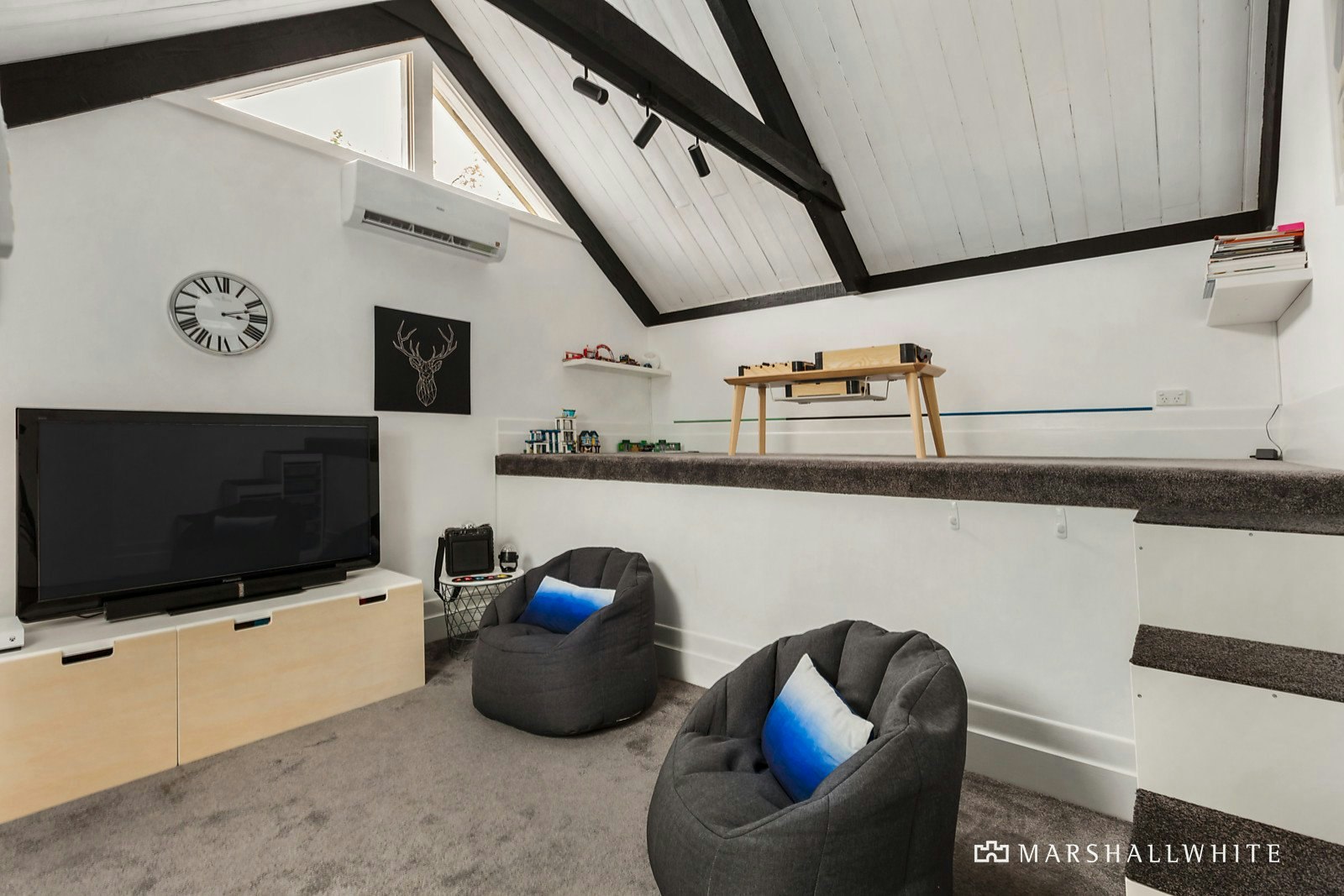 90 Highfield Road, Canterbury, VIC