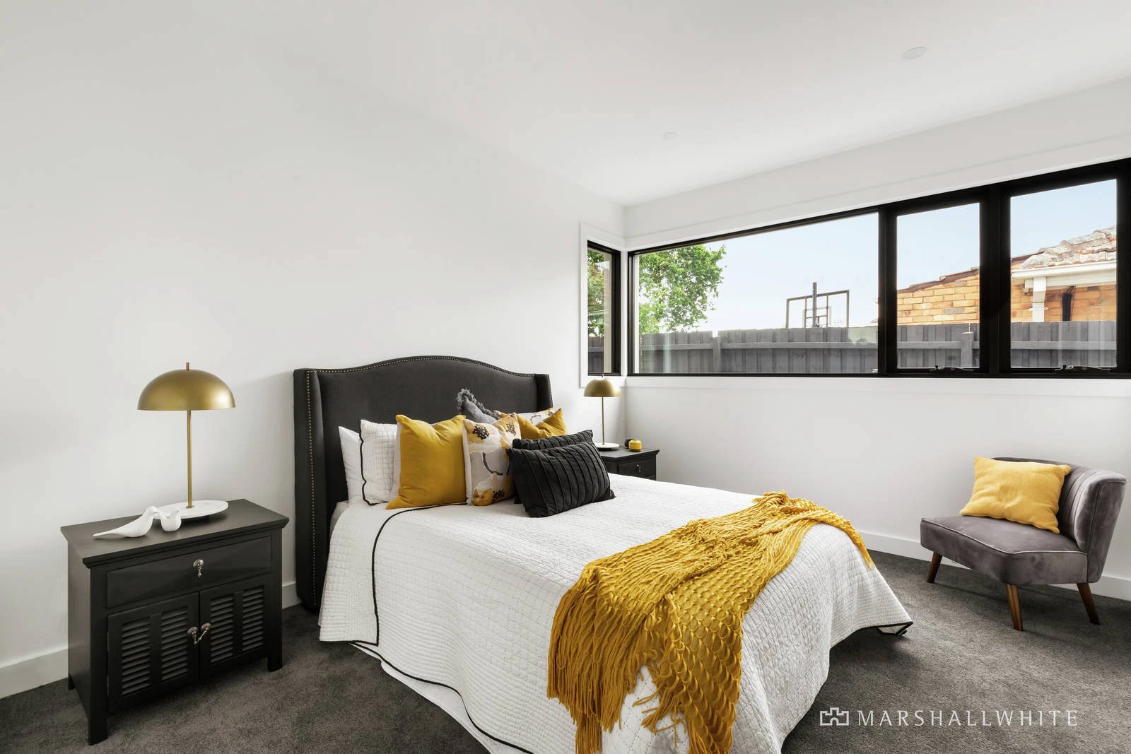 8 Sherwood Road, Surrey Hills, VIC