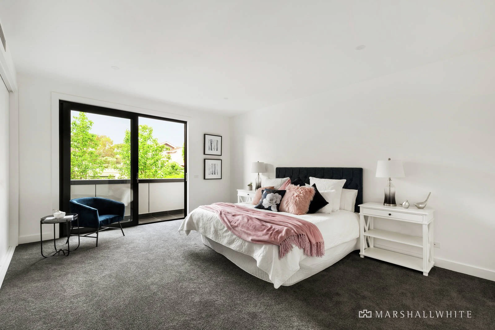 8 Sherwood Road, Surrey Hills, VIC