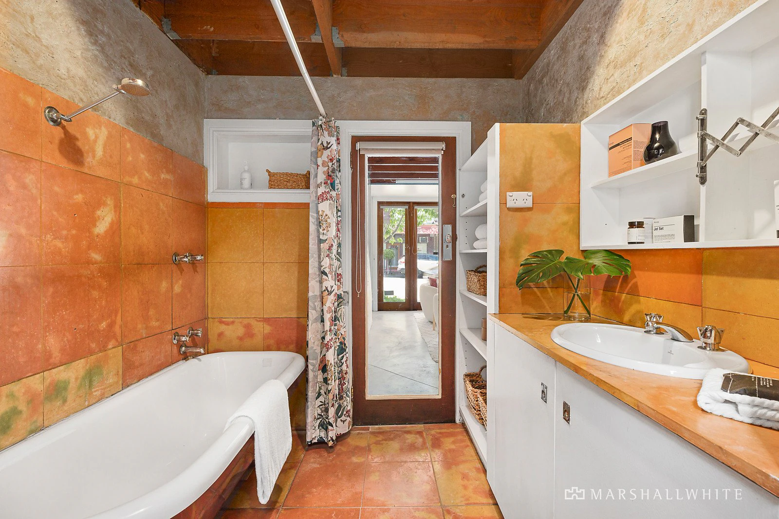 114 Waverley Road, Malvern East, VIC