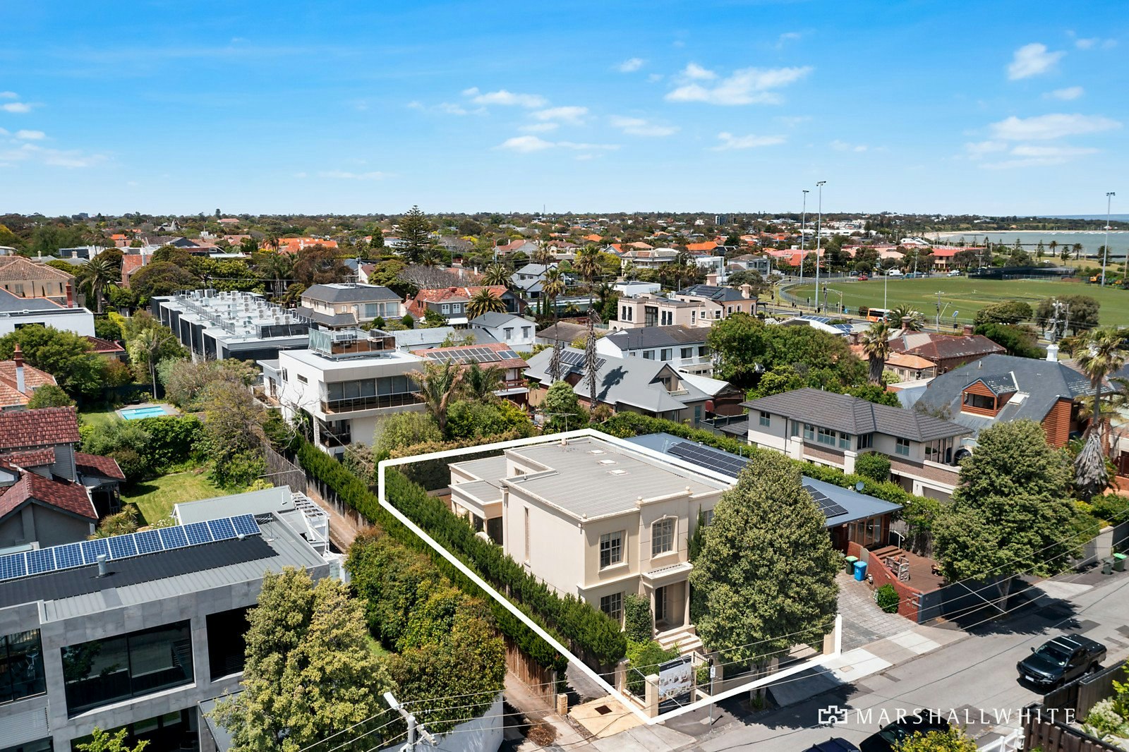 8 Esplanade Avenue, Brighton, VIC