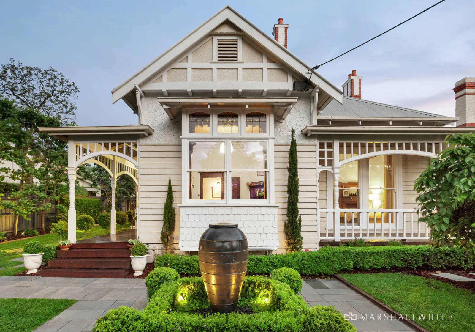 90 Highfield Road, Canterbury, VIC