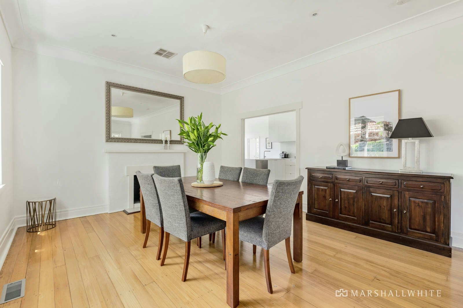 1823 Malvern Road, Glen Iris, VIC