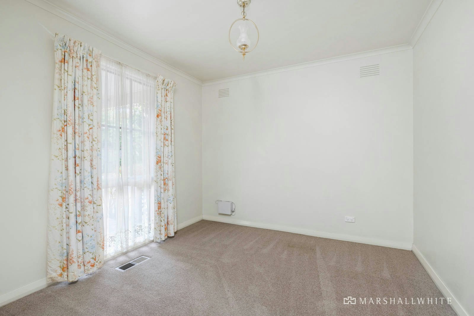 2/5 Betty Avenue, Mount Eliza, VIC